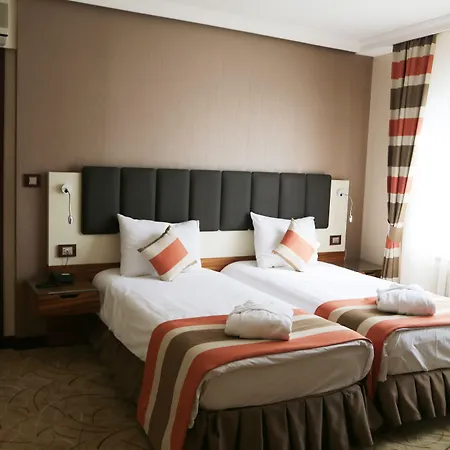 Fimka Hotel 2*